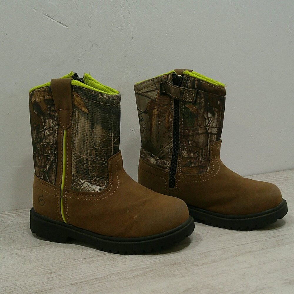 Magellan Outdoors Brown Toddler Camo Western Boots | Full Zip | Size 10 D